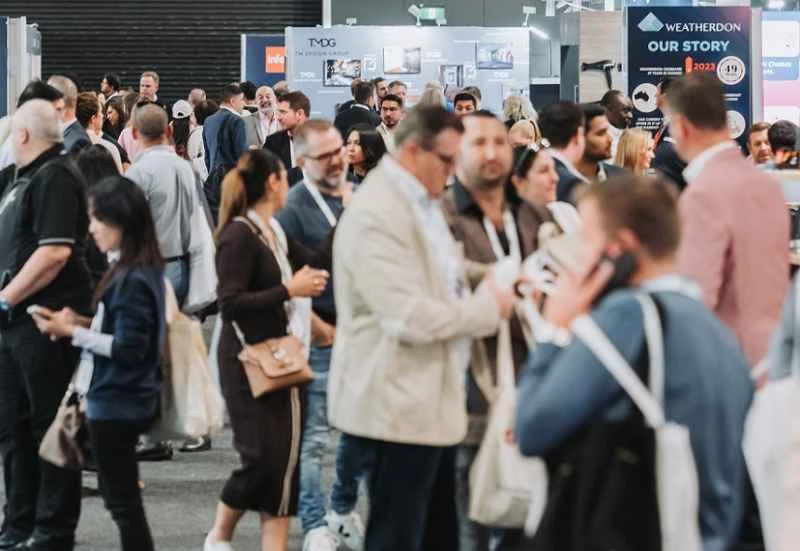 ¿Dónde y cómo puedo comprar entradas para la London NoVacancy Hotel Expo 2027?