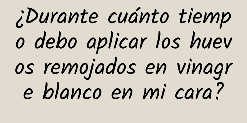 ¿Durante cuánto tiempo debo aplicar los huevos remojados en vinagre blanco en mi cara?